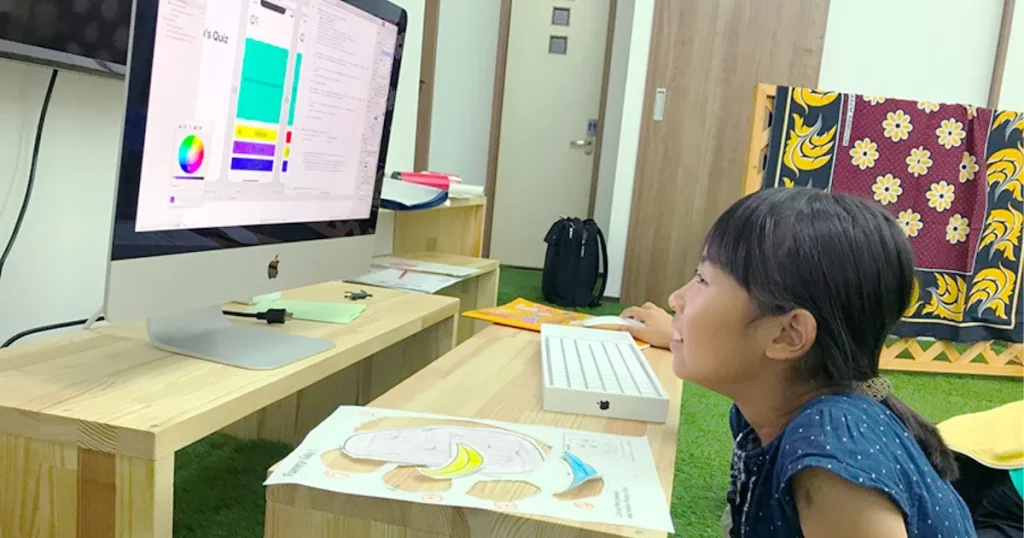 フォニックスの力をゲーム感覚で養う女の子